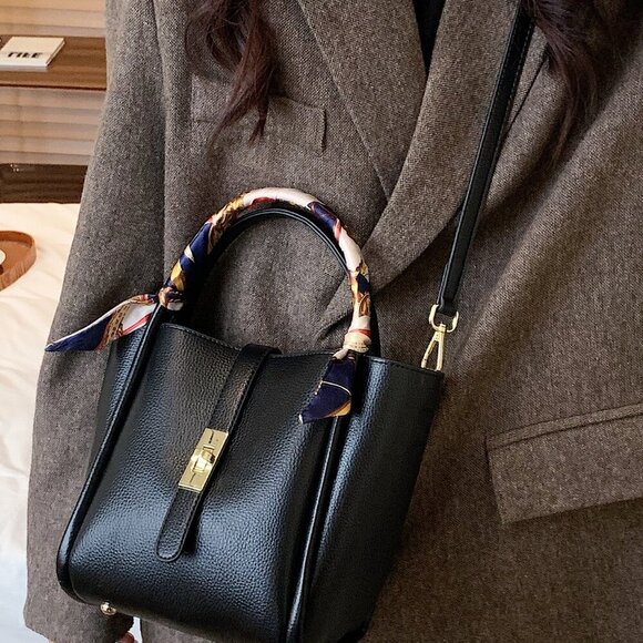 Black Elegant Women's Minimalist Lychee Pattern Handbag - Picture 4 of 6